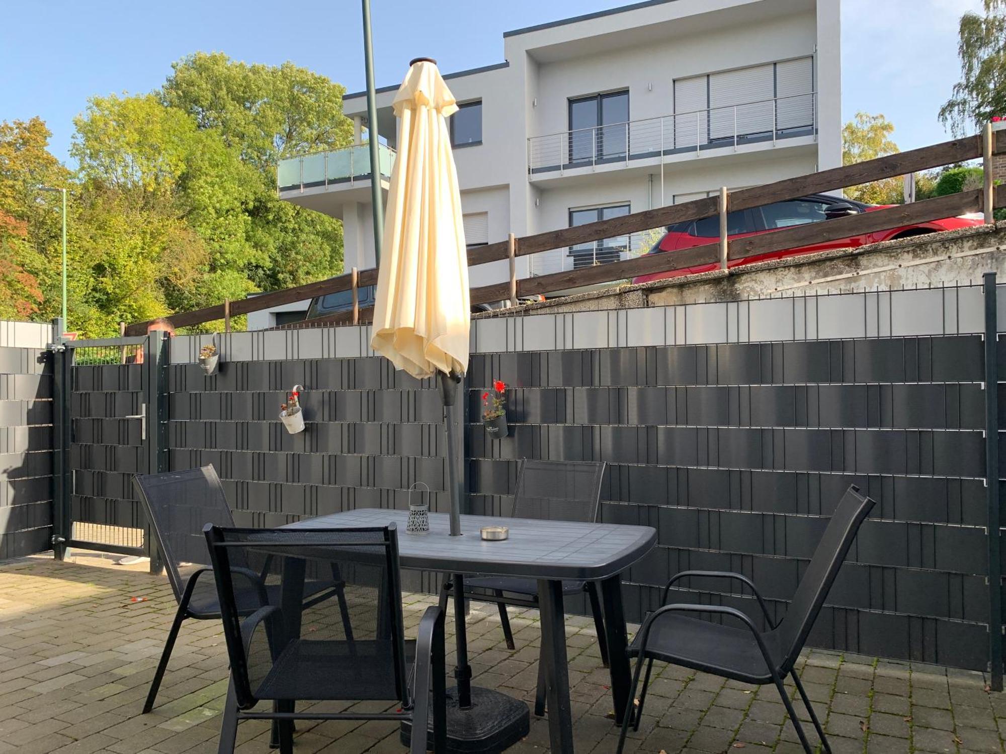 Xxl Ferienwohnung 100 Qm Auch Als Monteur Unterkunft Nutzbar, Stolberg - Aachen Stolberg (Rhineland) Eksteriør bilde